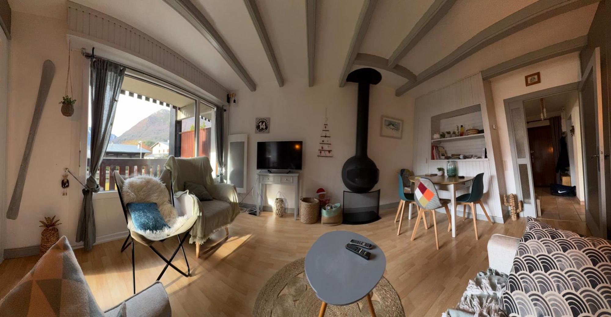 T2 Centre Village - Proximite Telecabine - Vue Montagne Plein Sud - Terrasse Couverte - Balcon - Chambre 1 Lit Double En 160 - Salon 1 Canape Convertible En 140 - Cuisine Separee Saint-Lary-Soulan Exteriör bild